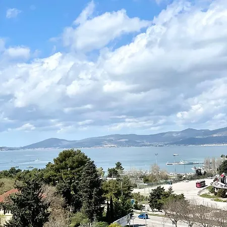 Luxury Jana Σπλιτ